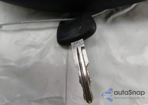 2008 Hyundai Accent Gs z USA, uszkodzony, nr VIN KMHCM36C78U083379